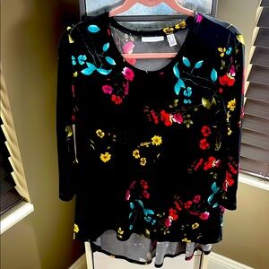 Susan Graver Black and Red Blouse Top